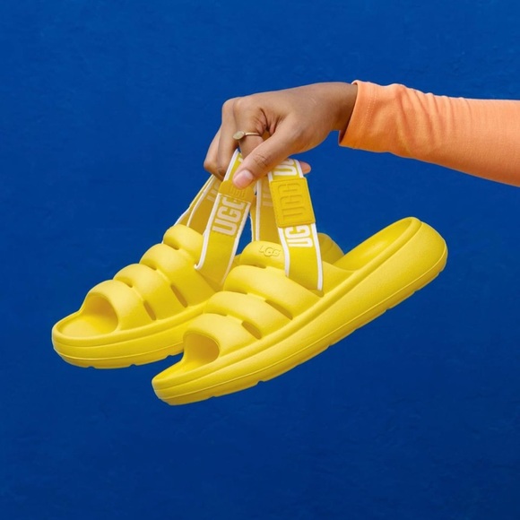 NWT UGG sport yeah sandals sliders in canary yellow women’s 10 foam Yeezy 41 - Picture 2 of 15